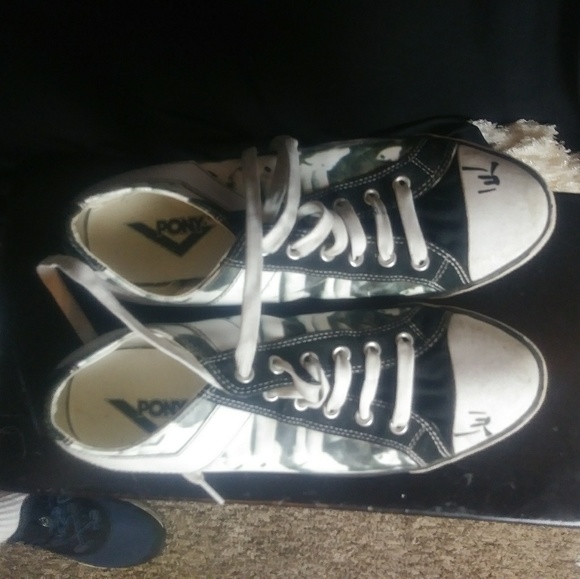 Mens PNY shoes - Picture 4 of 4